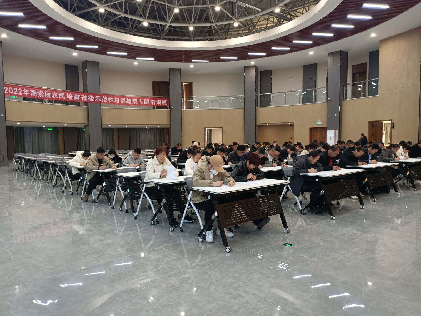 结业考试2.jpg 结业考试2.jpg