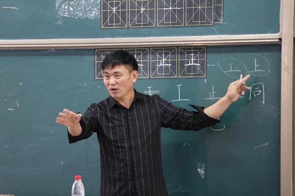 图片1.jpg 图片1.jpg