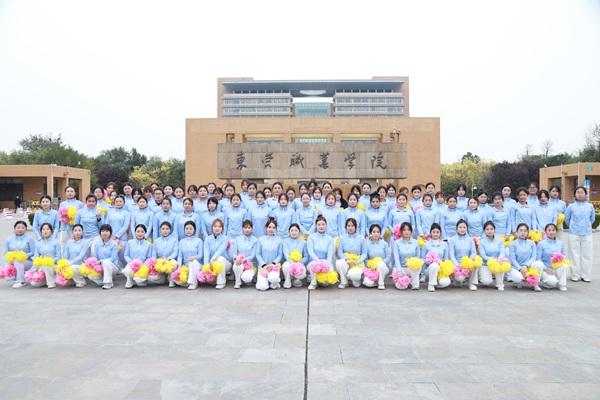 微信图片_20251020092944_259_204.jpg 微信图片_20251020092944_259_204.jpg